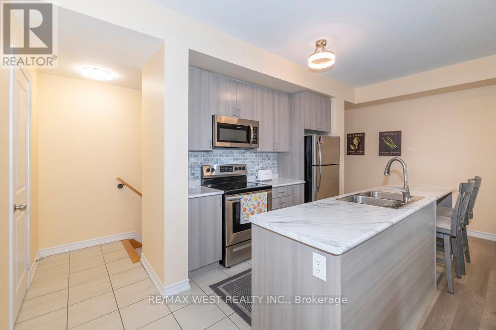 60 - 2663 Jackpine Crossing, Pickering, Ontario  L1X 0E6 - Photo 5 - E13127794