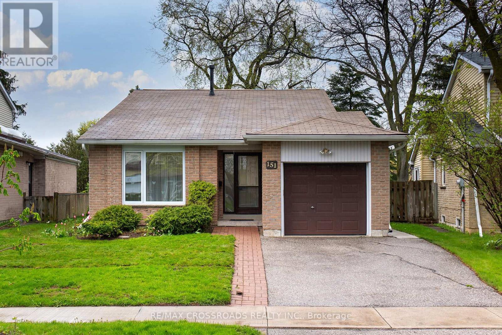 151 Goldhawk Trail, Toronto, Ontario  M1V 1X1 - Photo 1 - E13127832