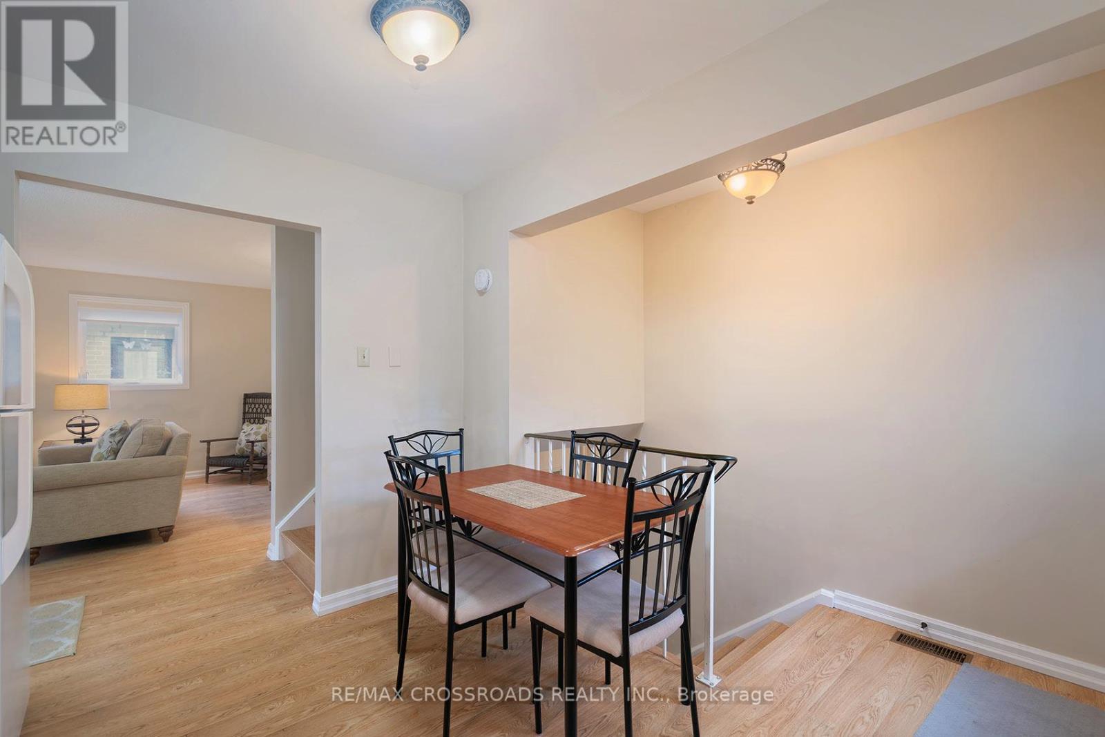 151 Goldhawk Trail, Toronto, Ontario  M1V 1X1 - Photo 13 - E13127832