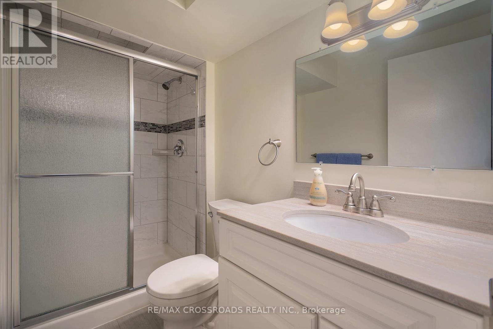 151 Goldhawk Trail, Toronto, Ontario  M1V 1X1 - Photo 26 - E13127832