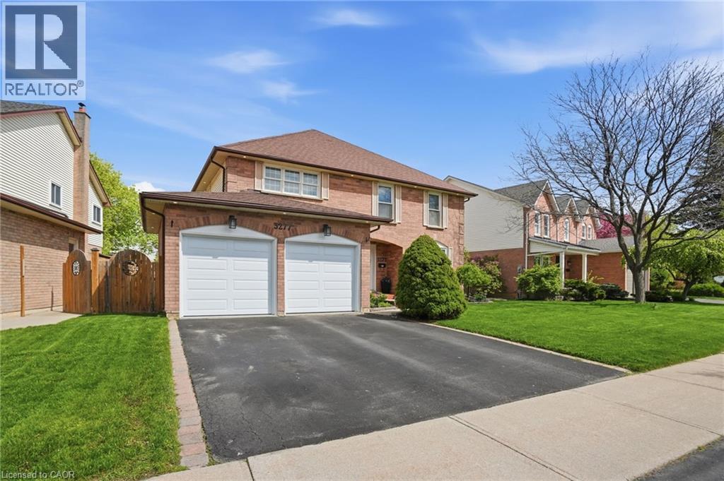 3277 Folkway Drive, Burlington, Ontario  L7M 3J2 - Photo 3 - 40829570
