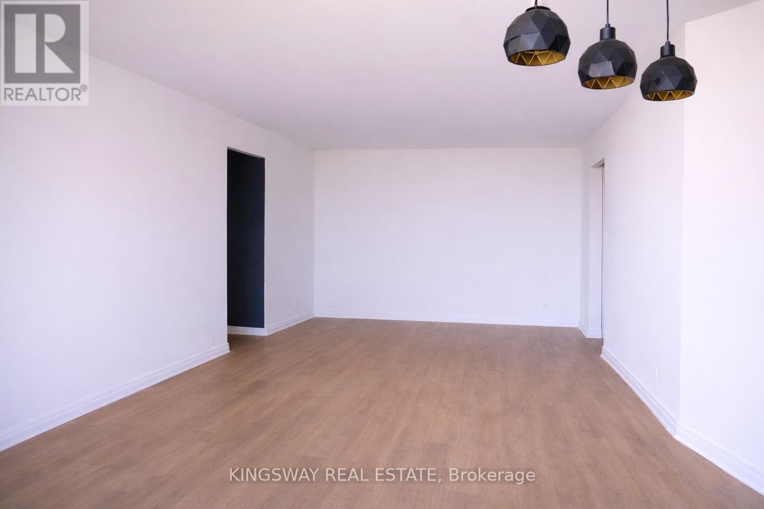 602 - 75 Graydon Hall Drive, Toronto, Ontario  M3A 3M5 - Photo 2 - C12862838