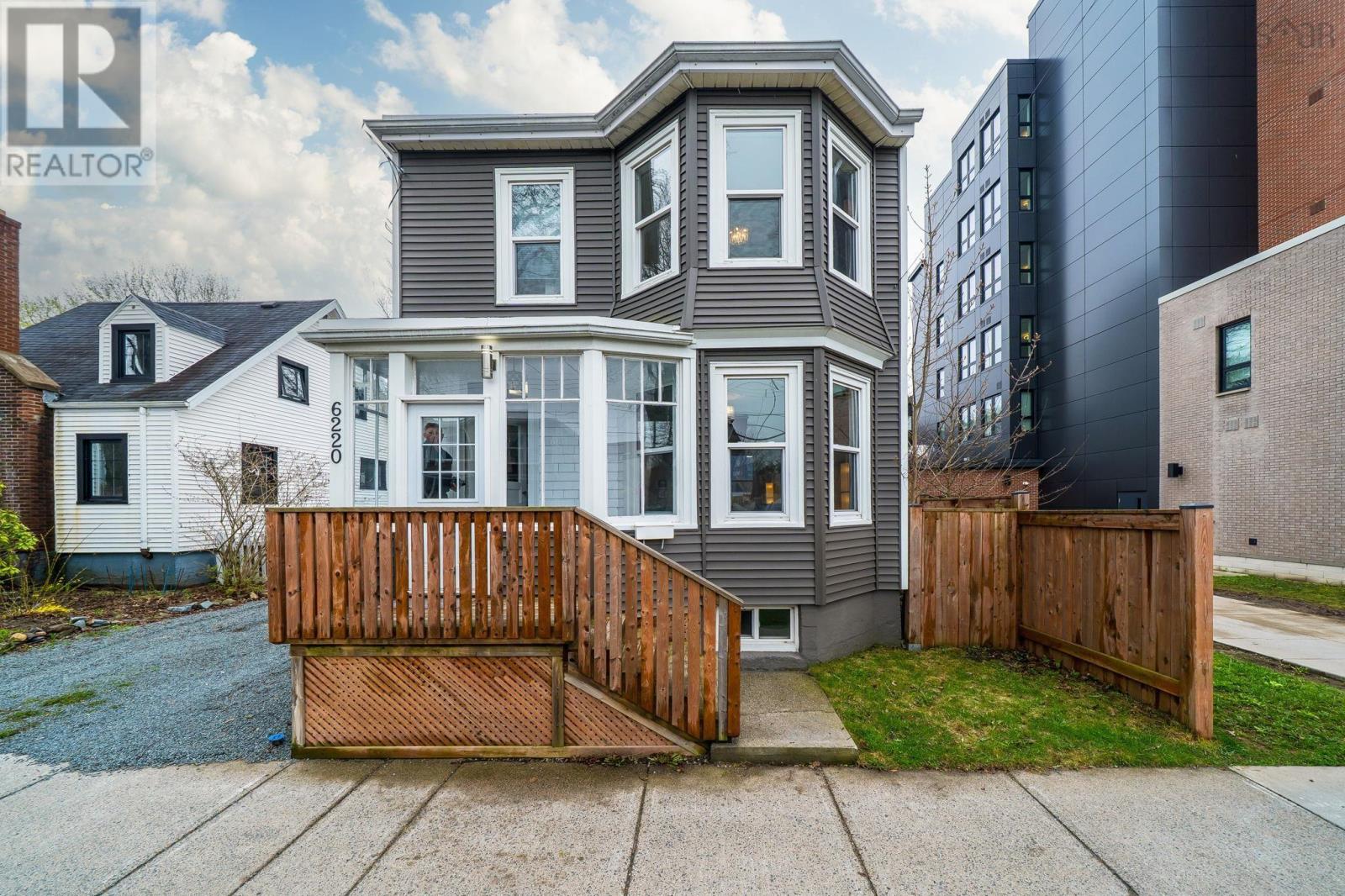 6220 Pepperell Street, Halifax, Nova Scotia  B3H 2N9 - Photo 1 - 202610866