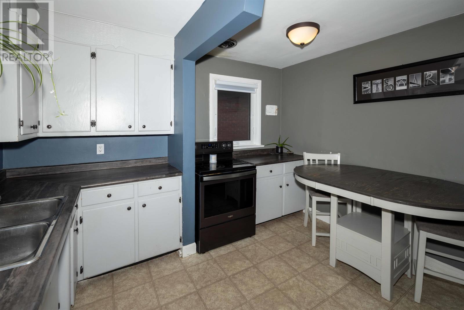 2240 Rankin St, Thunder Bay, Ontario  P7E 5Z9 - Photo 10 - TB2600921