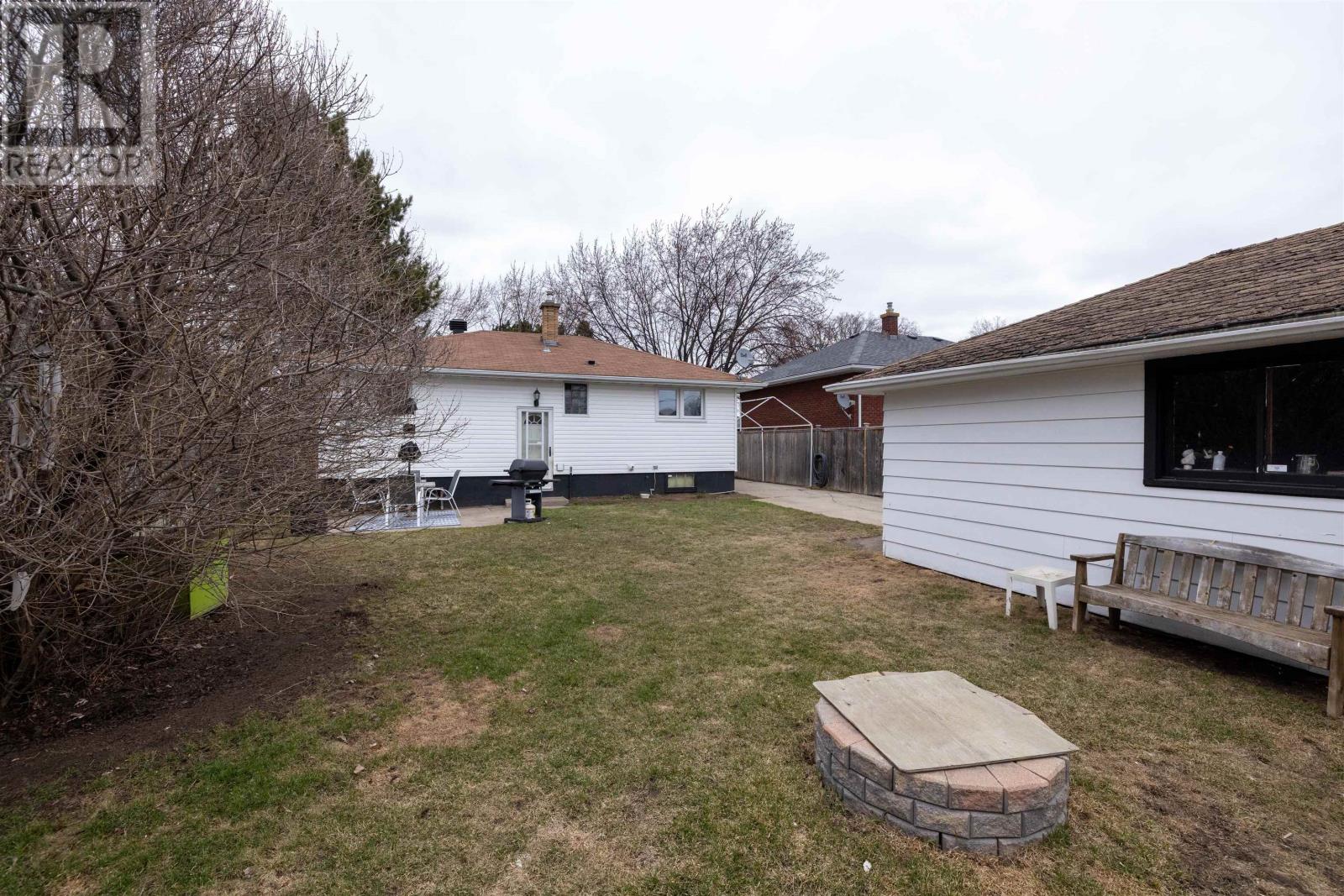 2240 Rankin St, Thunder Bay, Ontario  P7E 5Z9 - Photo 24 - TB2600921