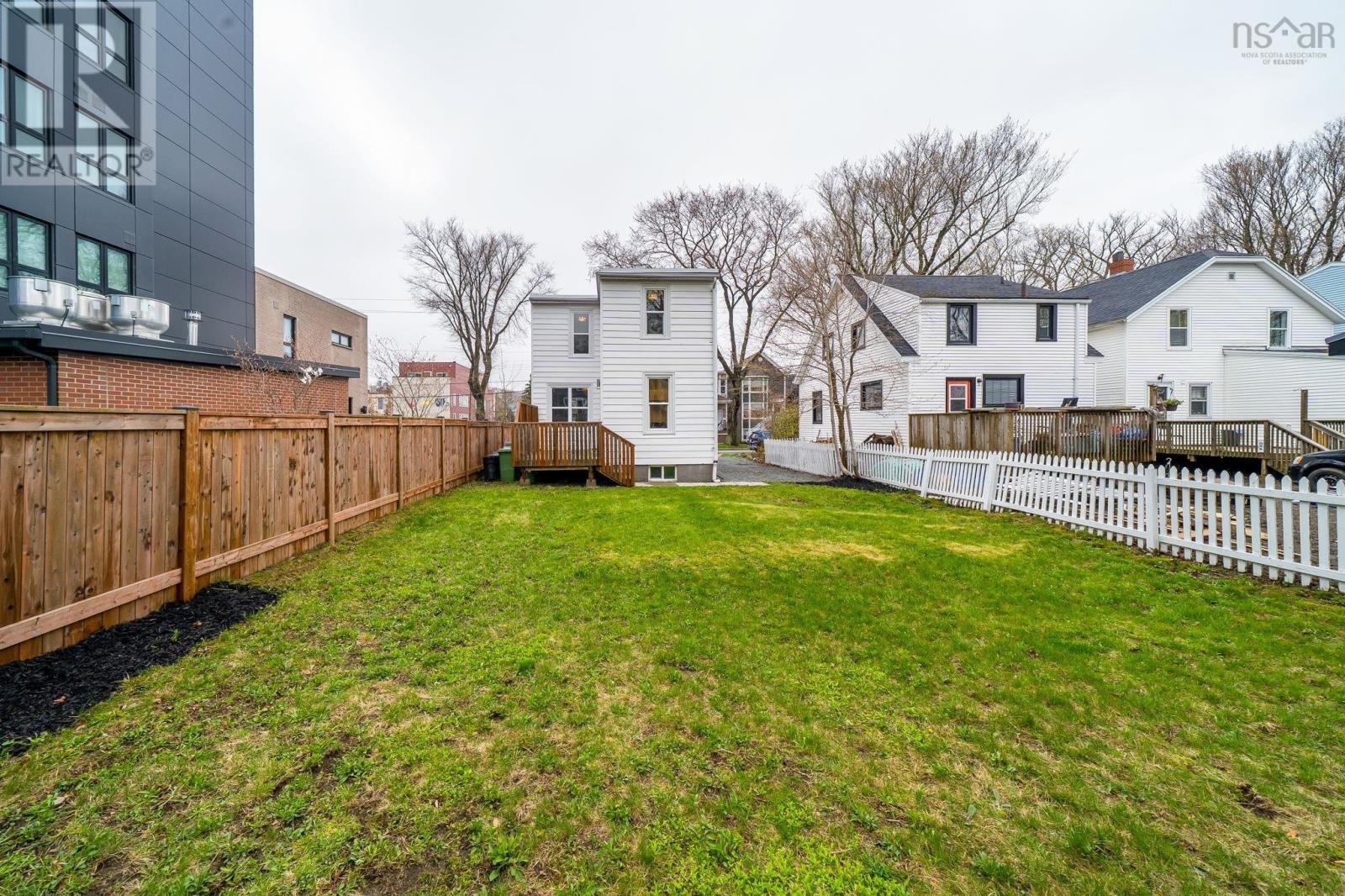 6220 Pepperell Street, Halifax, Nova Scotia  B3H 2N9 - Photo 22 - 202610866