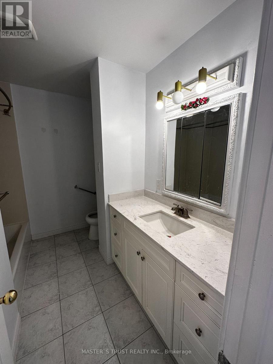 Unknown Address, ,    - Photo 11 - N13127910
