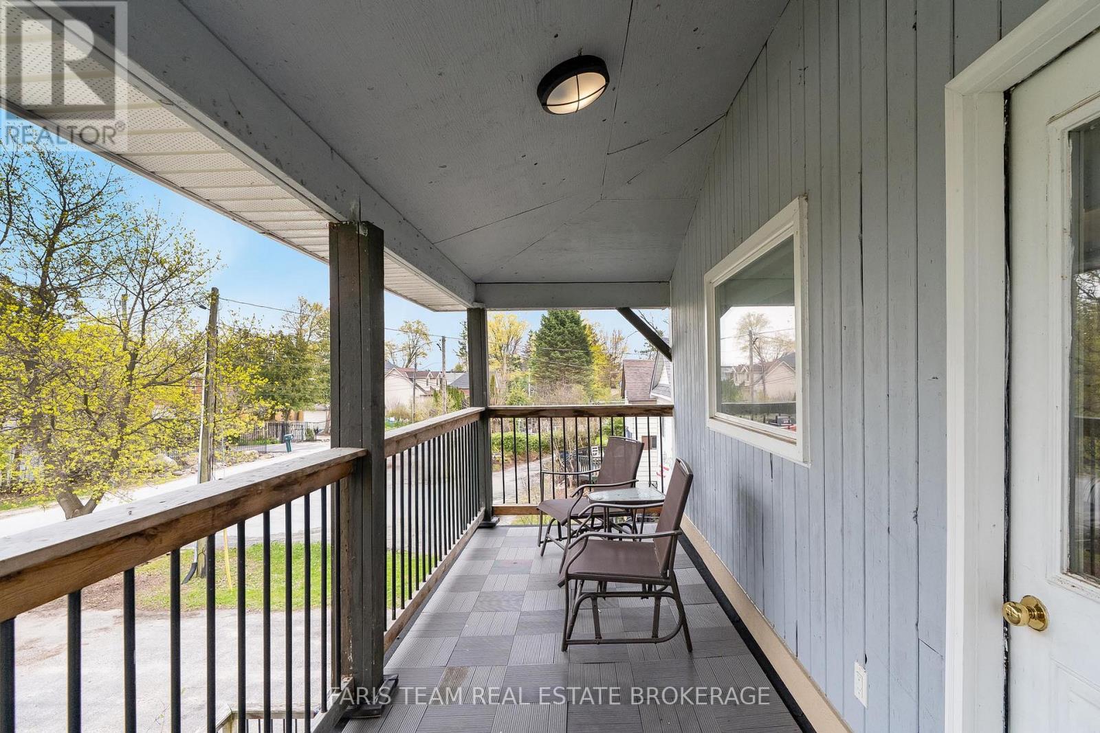 687 Innisfil Beach Road, Innisfil (Alcona), Ontario  L0L 2M0 - Photo 16 - N13127920