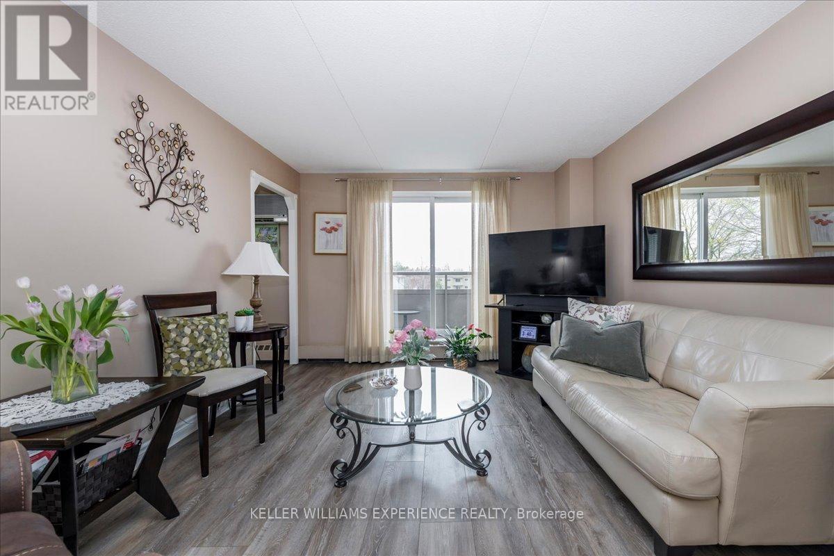 508 - 414 Blake Street, Barrie, Ontario L4M 5J7 - Photo 3 - S13127808
