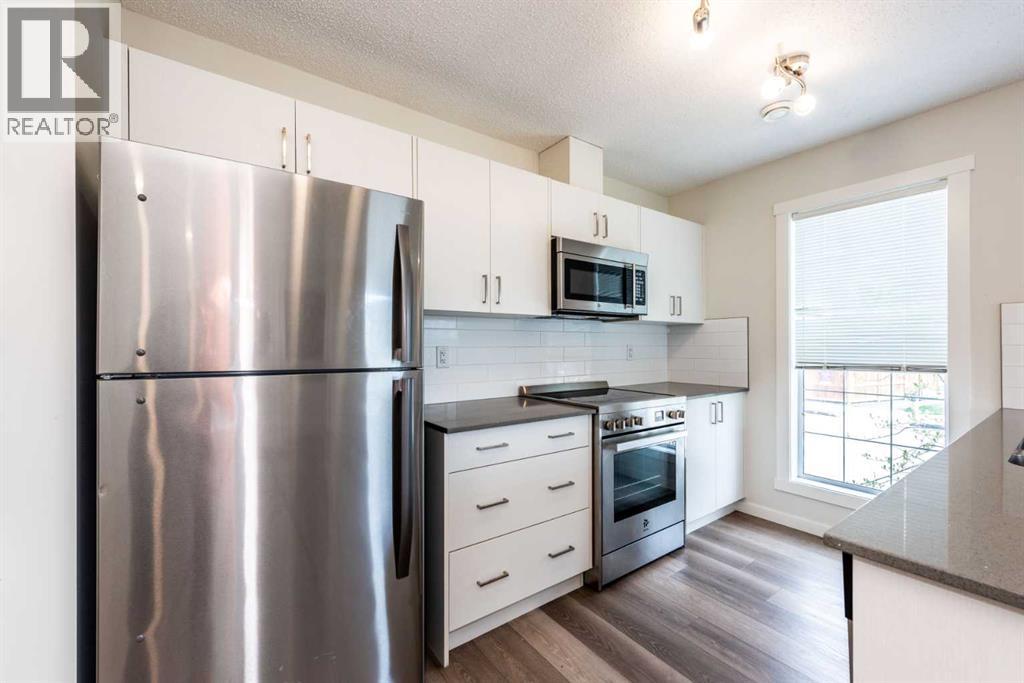 428 Cranbrook Square SE, Calgary, Alberta  T3M 3K8 - Photo 5 - A2308818
