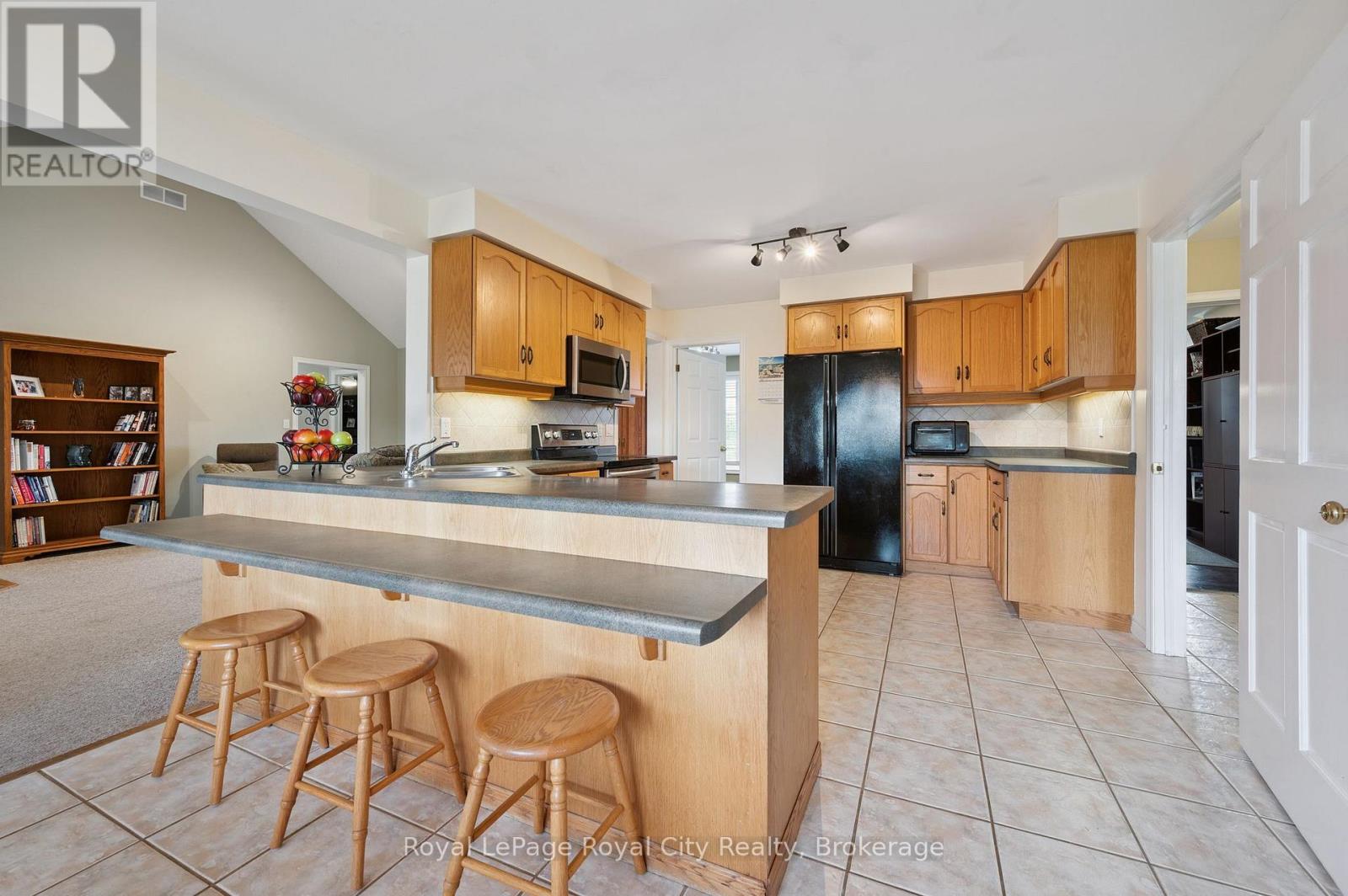 8284 Indian Trail, Guelph/eramosa, Ontario  N0B 2K0 - Photo 12 - X13124528