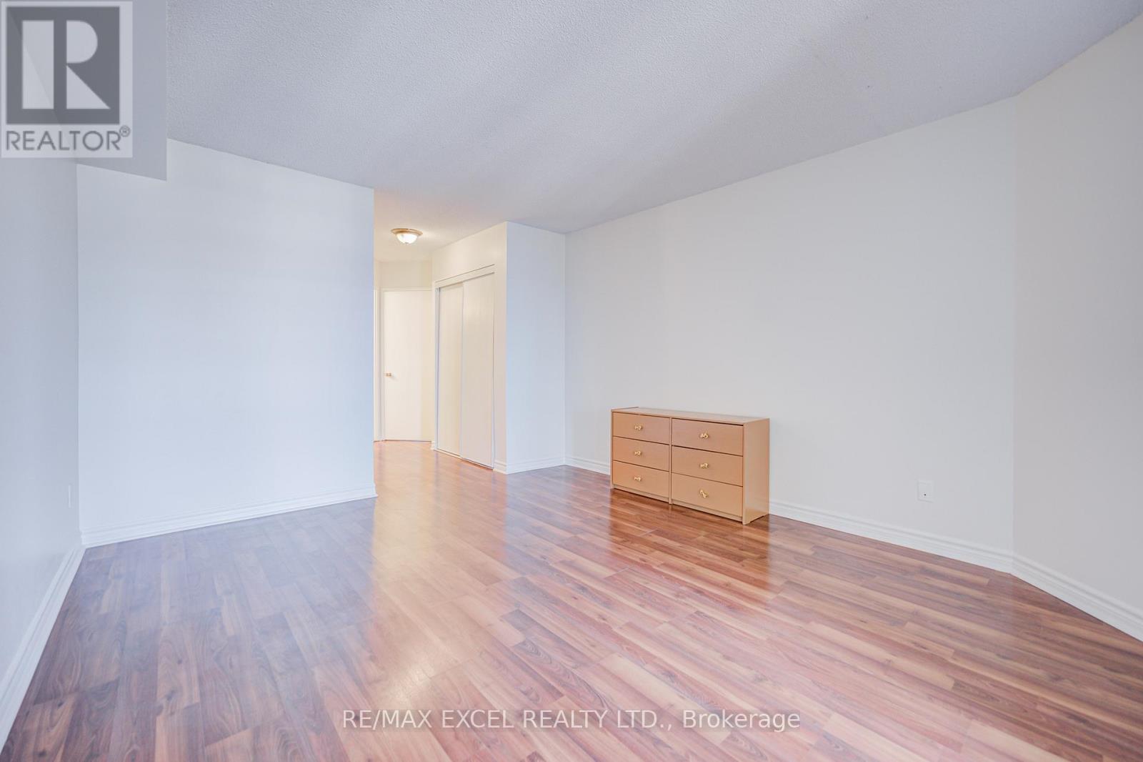 2105 - 2269 Lake Shore Boulevard W, Toronto, Ontario  M8V 3X6 - Photo 23 - W13119266