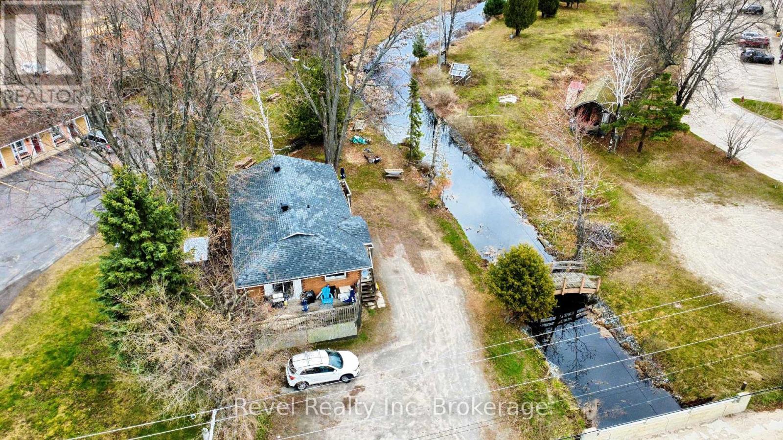 668 Lakeshore Drive, North Bay, Ontario  P1A 2G2 - Photo 2 - X13128034