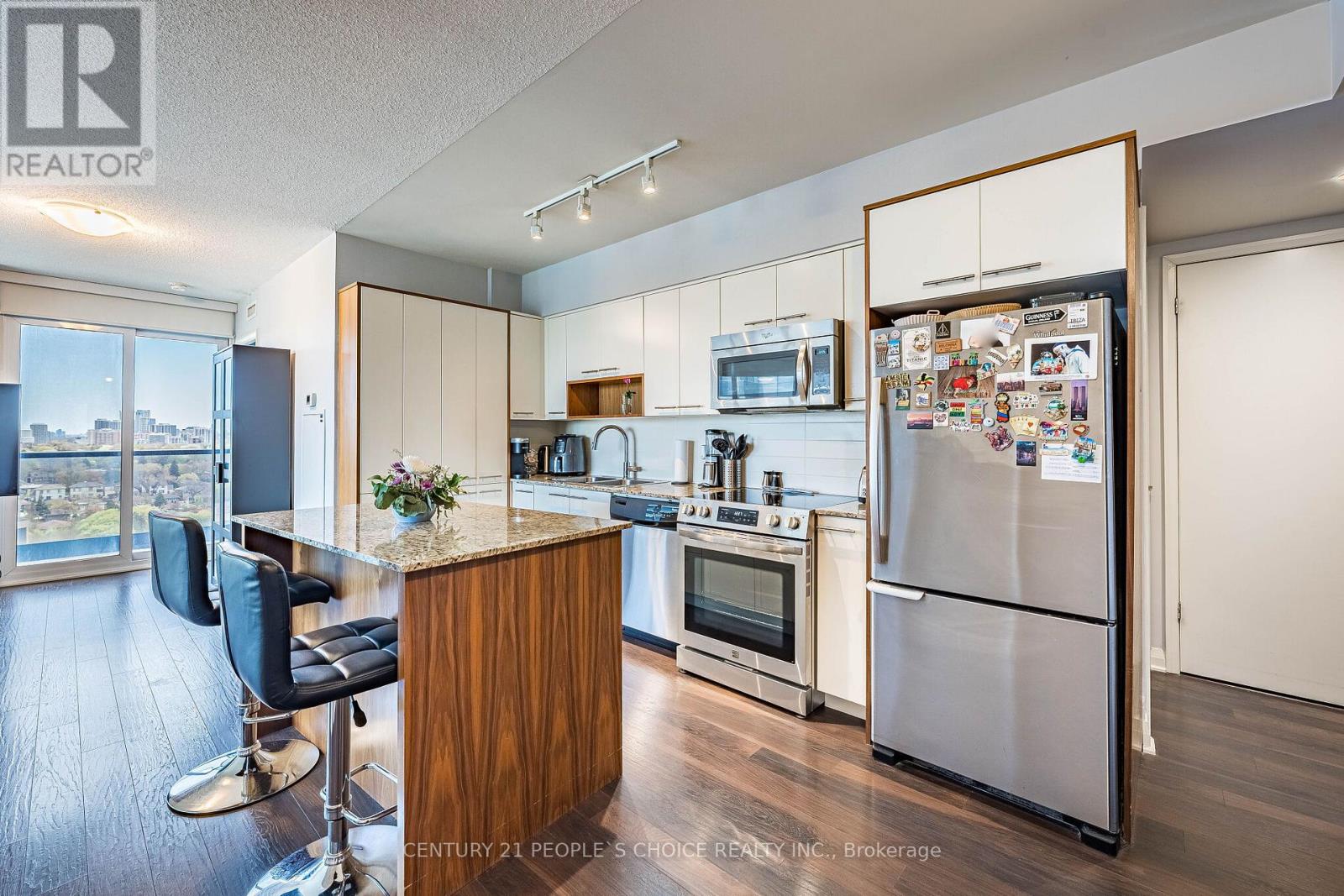 1302 - 5 Valhalla Inn Road, Toronto, Ontario  M9B 1S9 - Photo 10 - W13127750