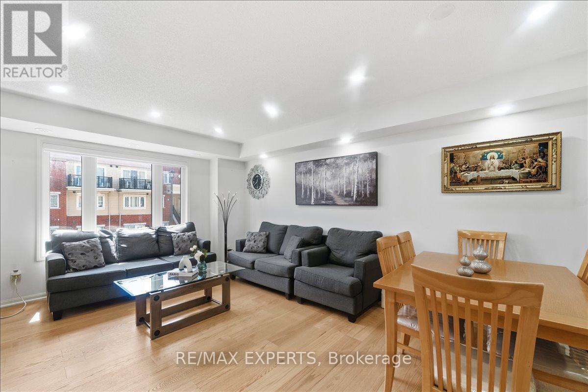 218 - 250 Sunny Meadow Boulevard, Brampton, Ontario  L6R 3Y7 - Photo 12 - W13127762