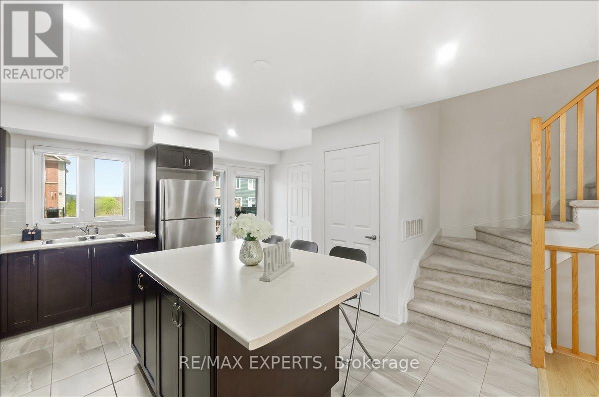 218 - 250 Sunny Meadow Boulevard, Brampton, Ontario  L6R 3Y7 - Photo 9 - W13127762