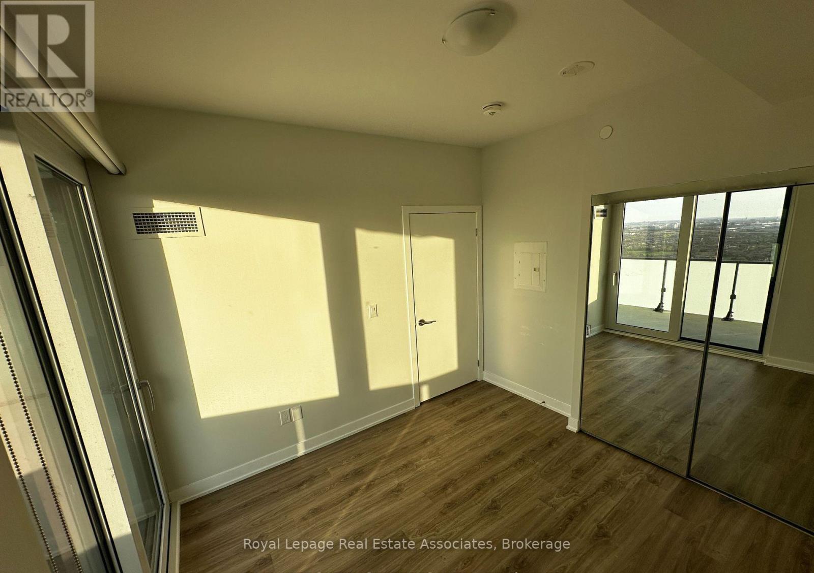3502 - 4130 Parkside Village Drive, Mississauga, Ontario  L5B 3M8 - Photo 7 - W13127820