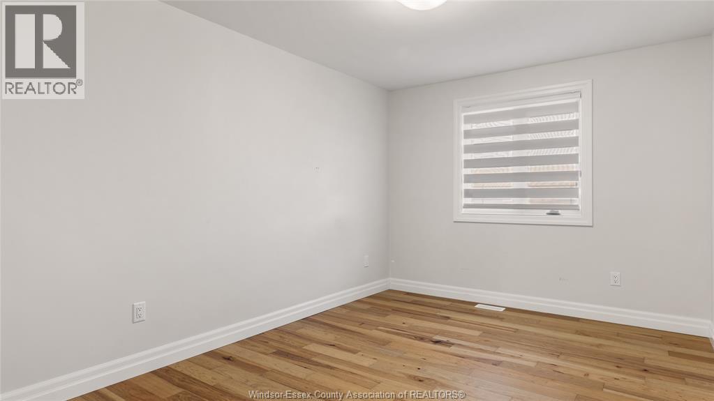 142 Lane Street, Essex, Ontario  N8M 0B1 - Photo 11 - 26011058