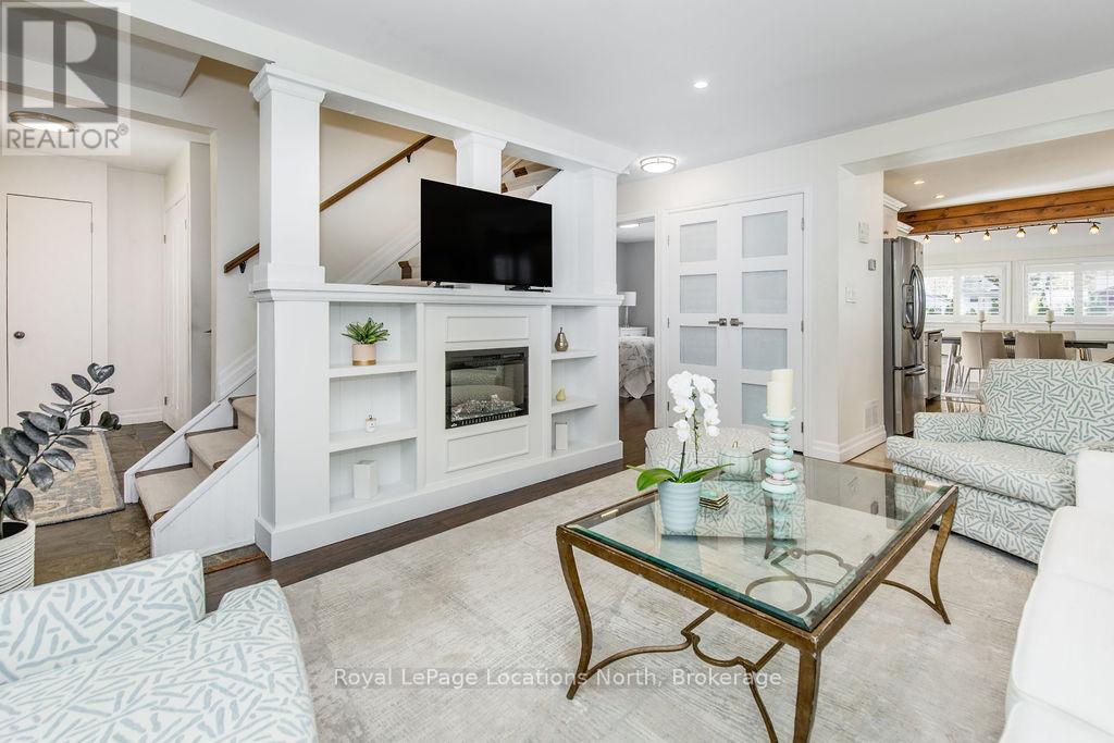 52 Seventh Street, Collingwood, Ontario  L9Y 2A7 - Photo 10 - S13128104