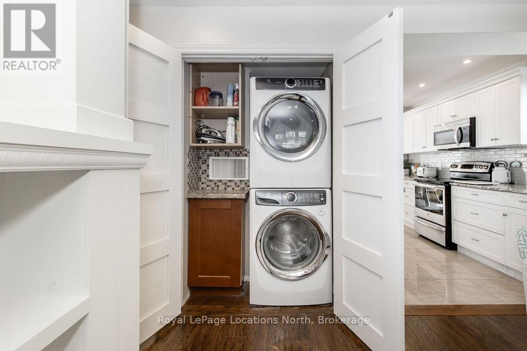 52 Seventh Street, Collingwood, Ontario  L9Y 2A7 - Photo 14 - S13128104