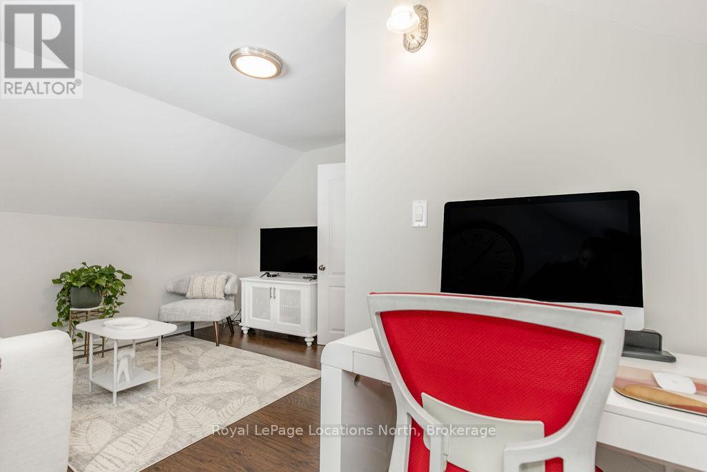 52 Seventh Street, Collingwood, Ontario  L9Y 2A7 - Photo 36 - S13128104