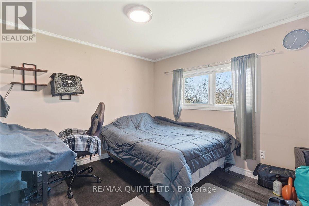 1467 County Rd 15 Road, Prince Edward County, Ontario  K0K 1W0 - Photo 13 - X13128210