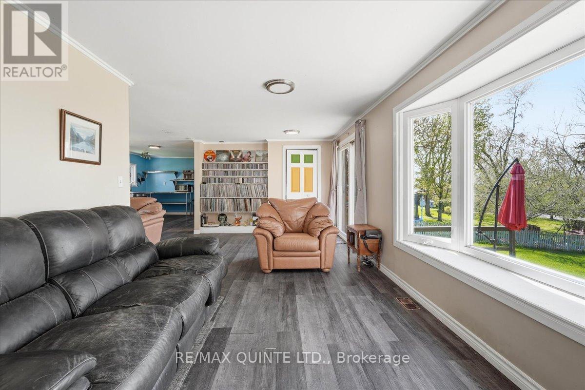 1467 County Rd 15 Road, Prince Edward County, Ontario  K0K 1W0 - Photo 17 - X13128210