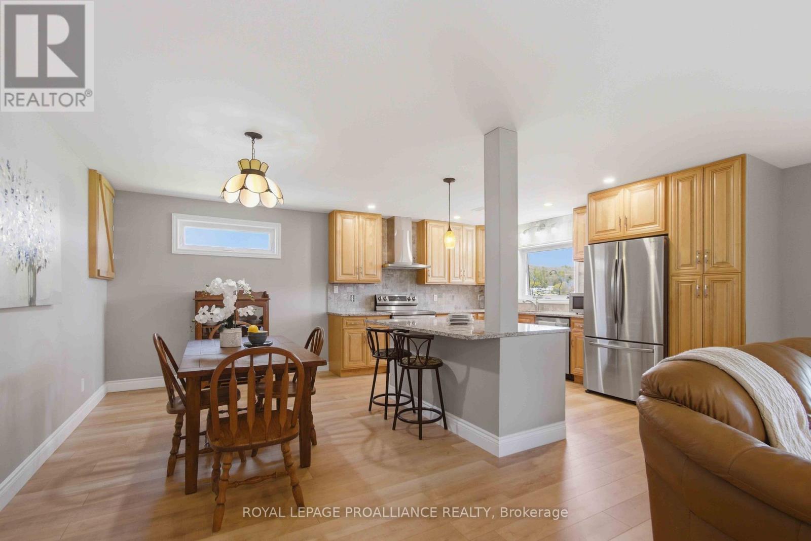 89 Prior Lane, Quinte West, Ontario  K0K 2C0 - Photo 7 - X13128234