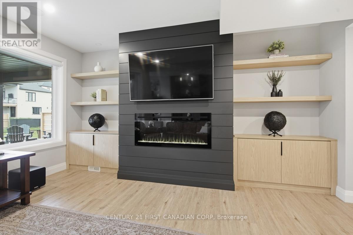 1729 Upper West Avenue, London South, Ontario  N6K 0J2 - Photo 37 - X13128260