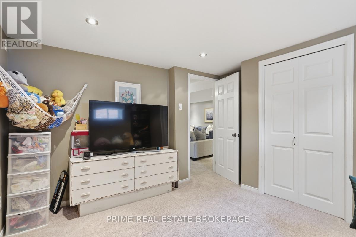 6734 Beattie Street, London South, Ontario  N6P 1A7 - Photo 33 - X13128280