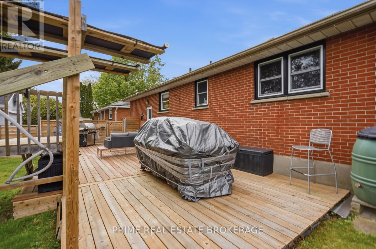 6734 Beattie Street, London South, Ontario  N6P 1A7 - Photo 39 - X13128280