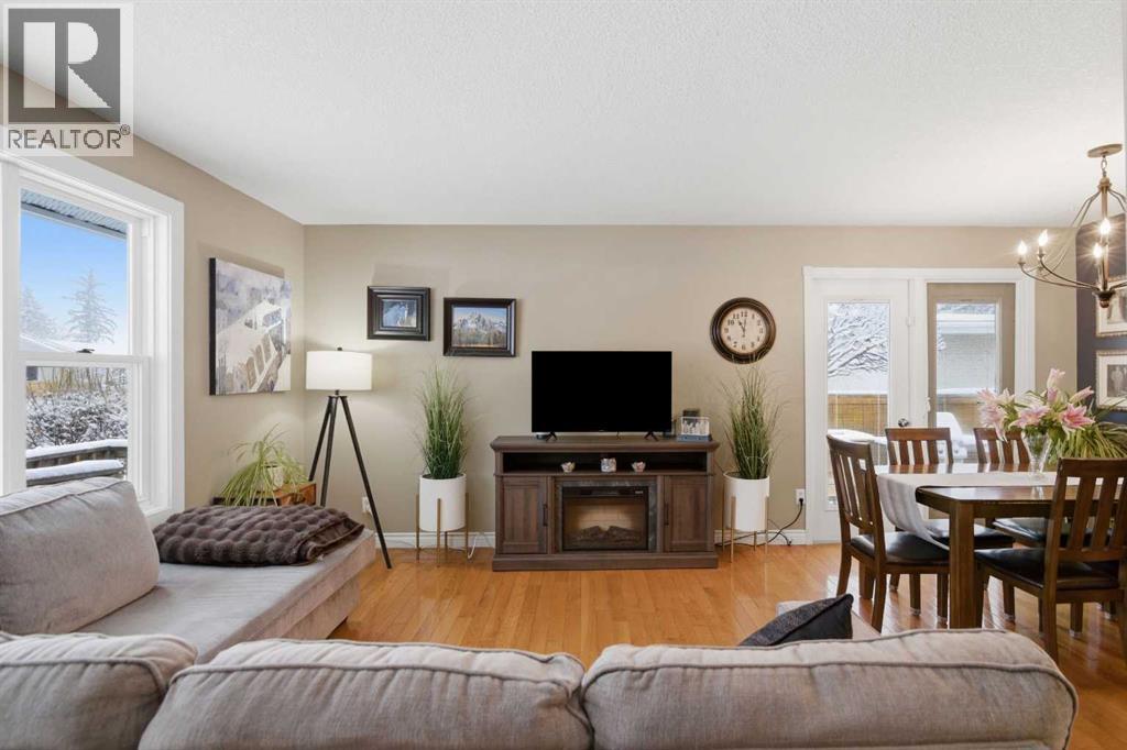 527 Athlone Road SE, Calgary, Alberta  T2H 1V8 - Photo 5 - A2292067