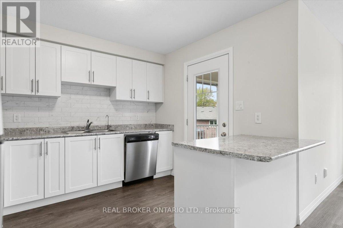 24 Morrison Road, Kitchener, Ontario  N2A 2W7 - Photo 13 - X13127944