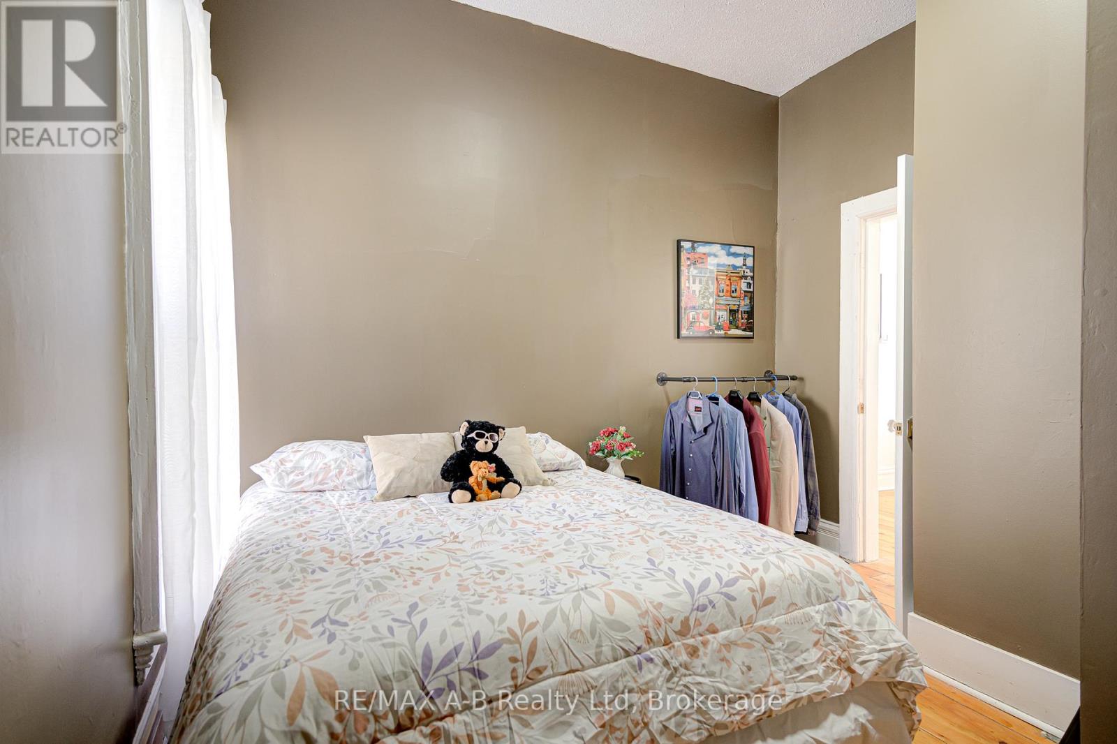 246 Wellington Street, Stratford, Ontario  N5A 2L6 - Photo 23 - X13127950