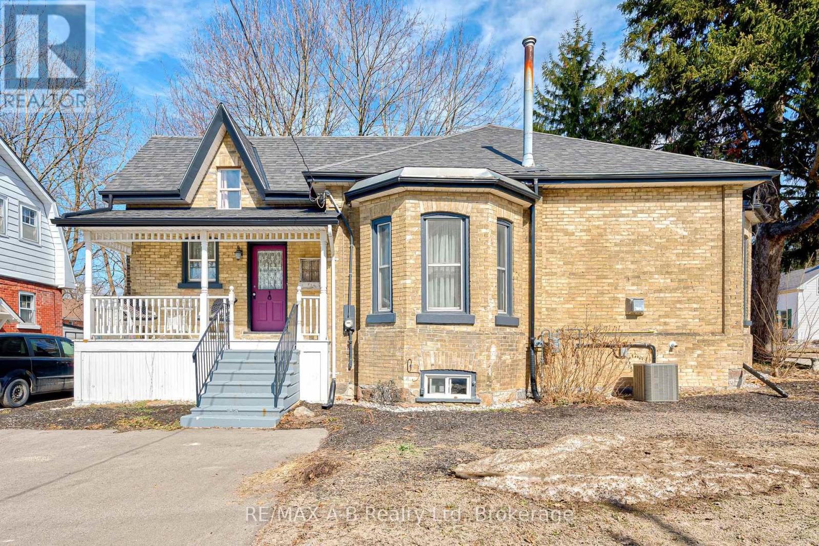 246 Wellington Street, Stratford, Ontario  N5A 2L6 - Photo 6 - X13127950