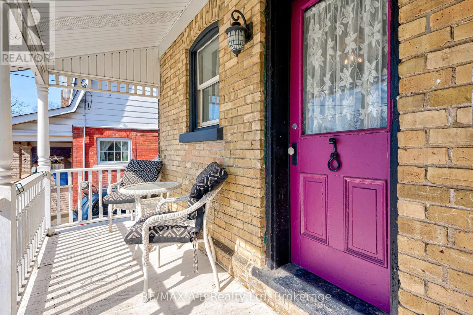 246 Wellington Street, Stratford, Ontario  N5A 2L6 - Photo 8 - X13127950