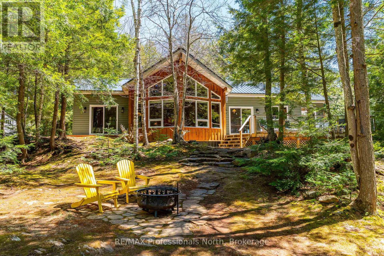 12553 LITTLE HAWK EAST SHORE WAO, Algonquin Highlands, Ontario