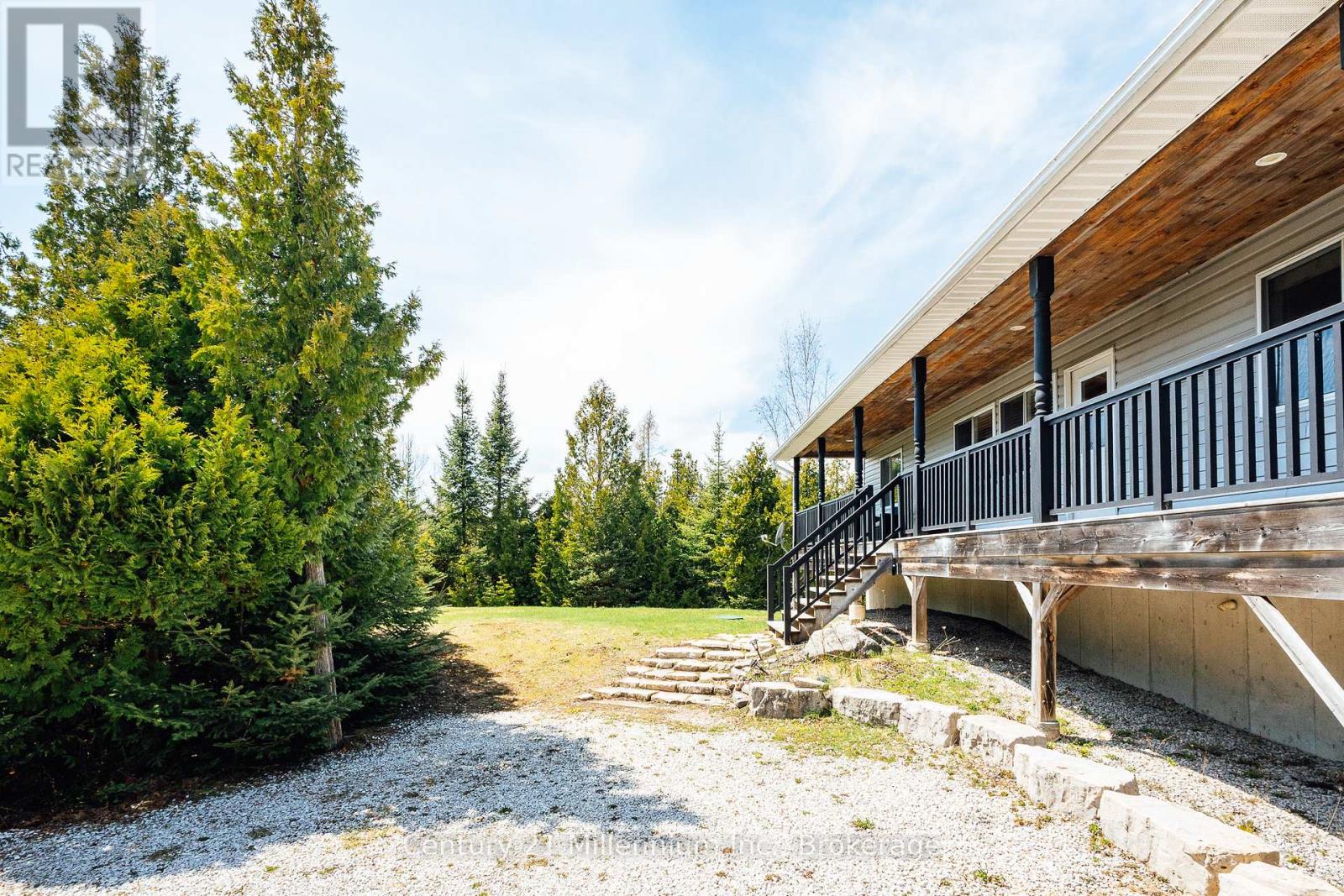 62 Mcivor Drive, Northern Bruce Peninsula, Ontario  N0H 1Z0 - Photo 12 - X13128072