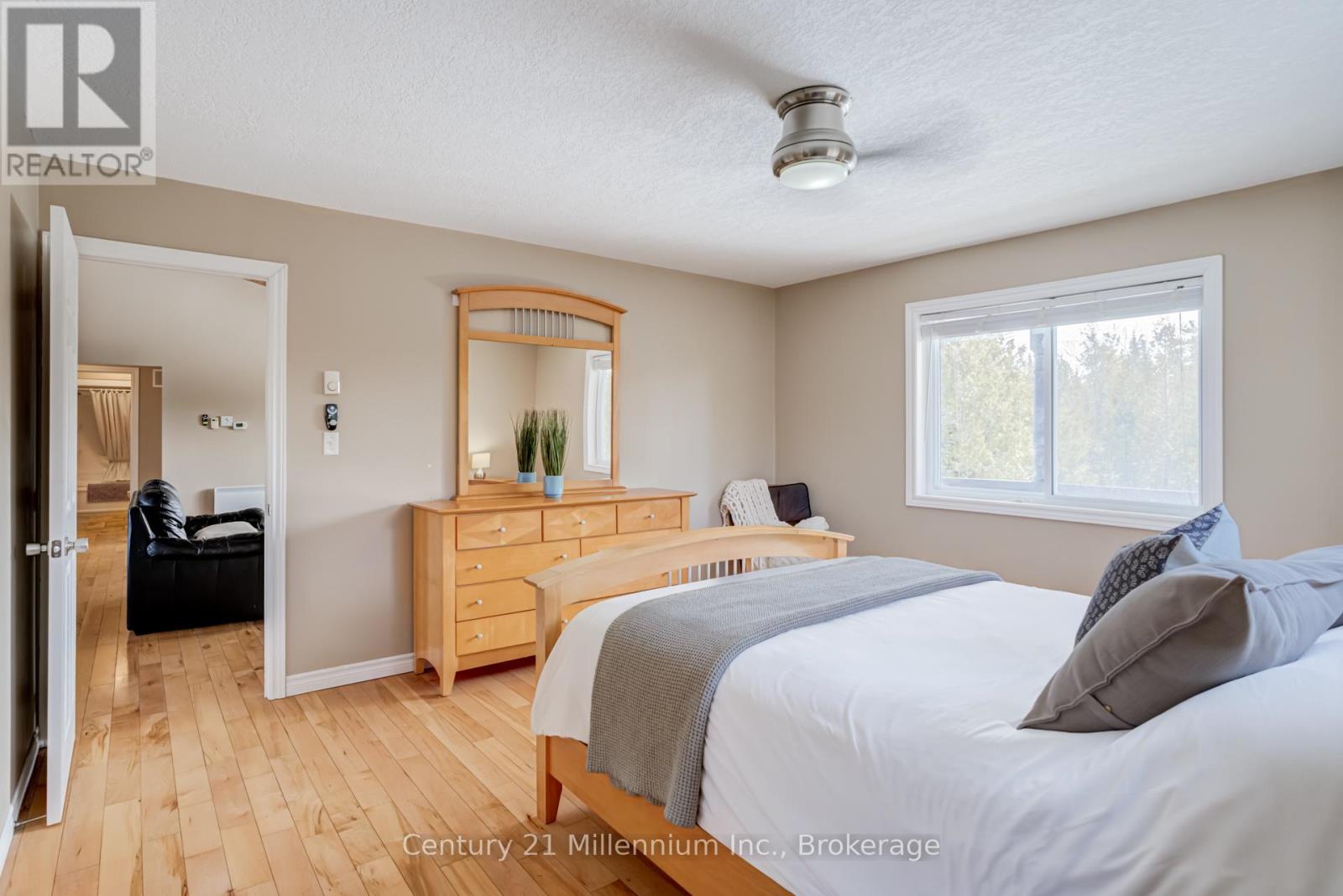62 Mcivor Drive, Northern Bruce Peninsula, Ontario  N0H 1Z0 - Photo 24 - X13128072