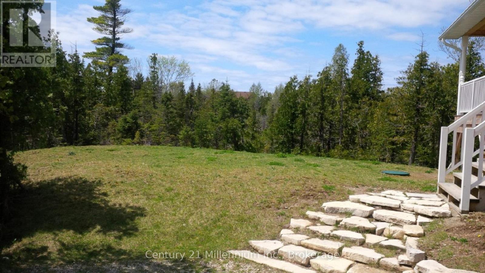 62 Mcivor Drive, Northern Bruce Peninsula, Ontario  N0H 1Z0 - Photo 6 - X13128072