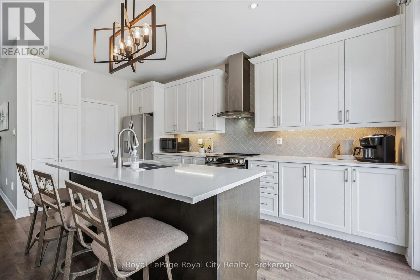 108 Harpin Way E, Centre Wellington, Ontario  N1M 0G9 - Photo 16 - X13128092
