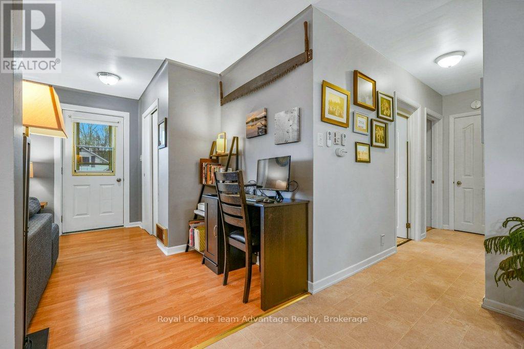 31 Cascade Street, Parry Sound, Ontario  P2A 1J8 - Photo 17 - X13128196