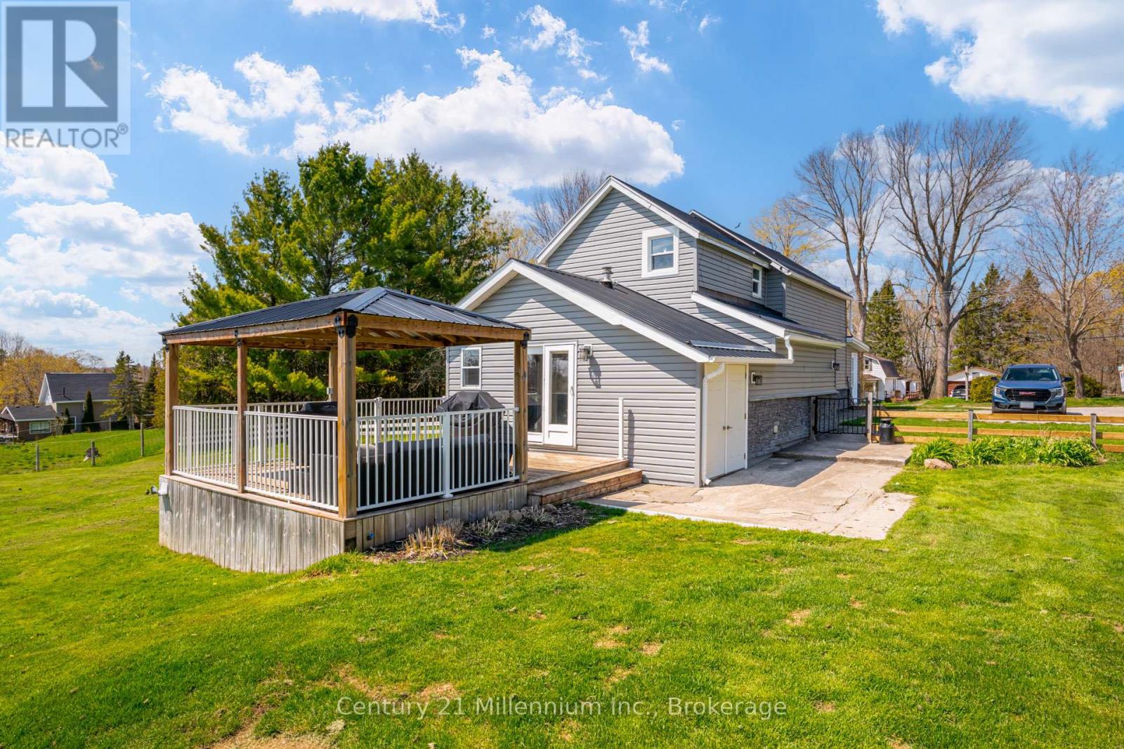 441090 Elm Street, Georgian Bluffs, Ontario  N0H 2T0 - Photo 8 - X13128372