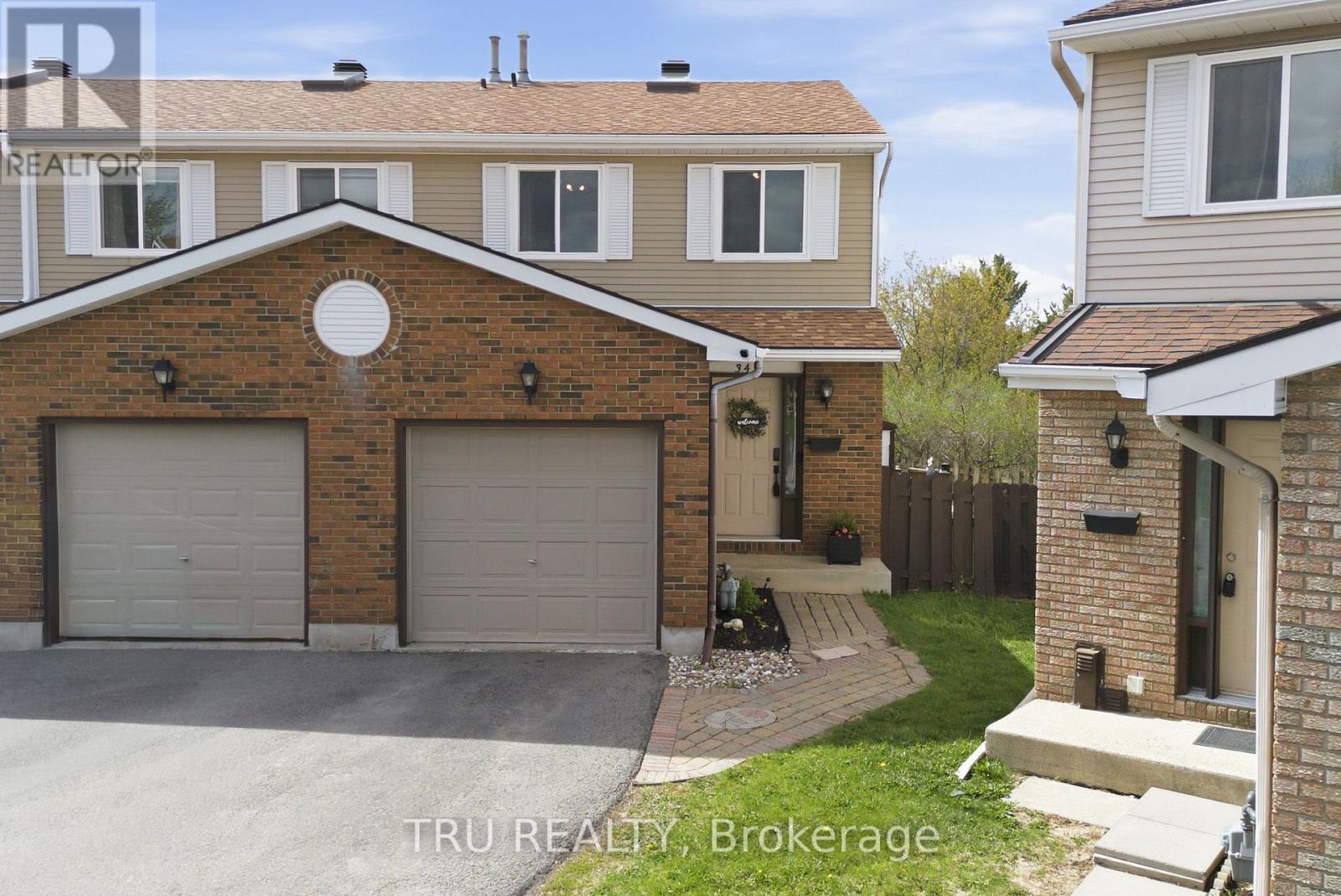 18 - 343 MONICA CRESCENT, ottawa, Ontario