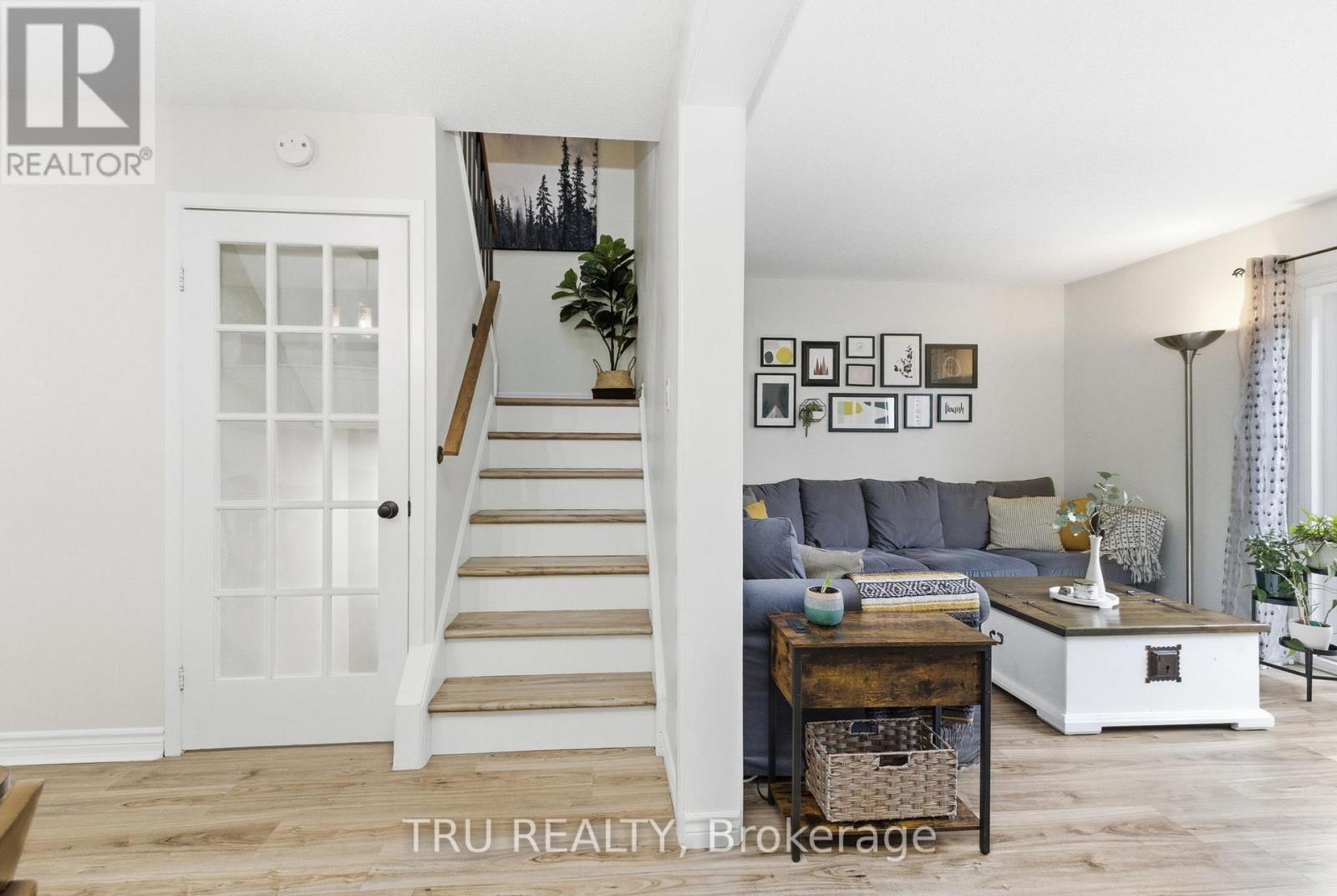 18 - 343 Monica Crescent, Ottawa, Ontario  K1E 3N7 - Photo 22 - X13127962