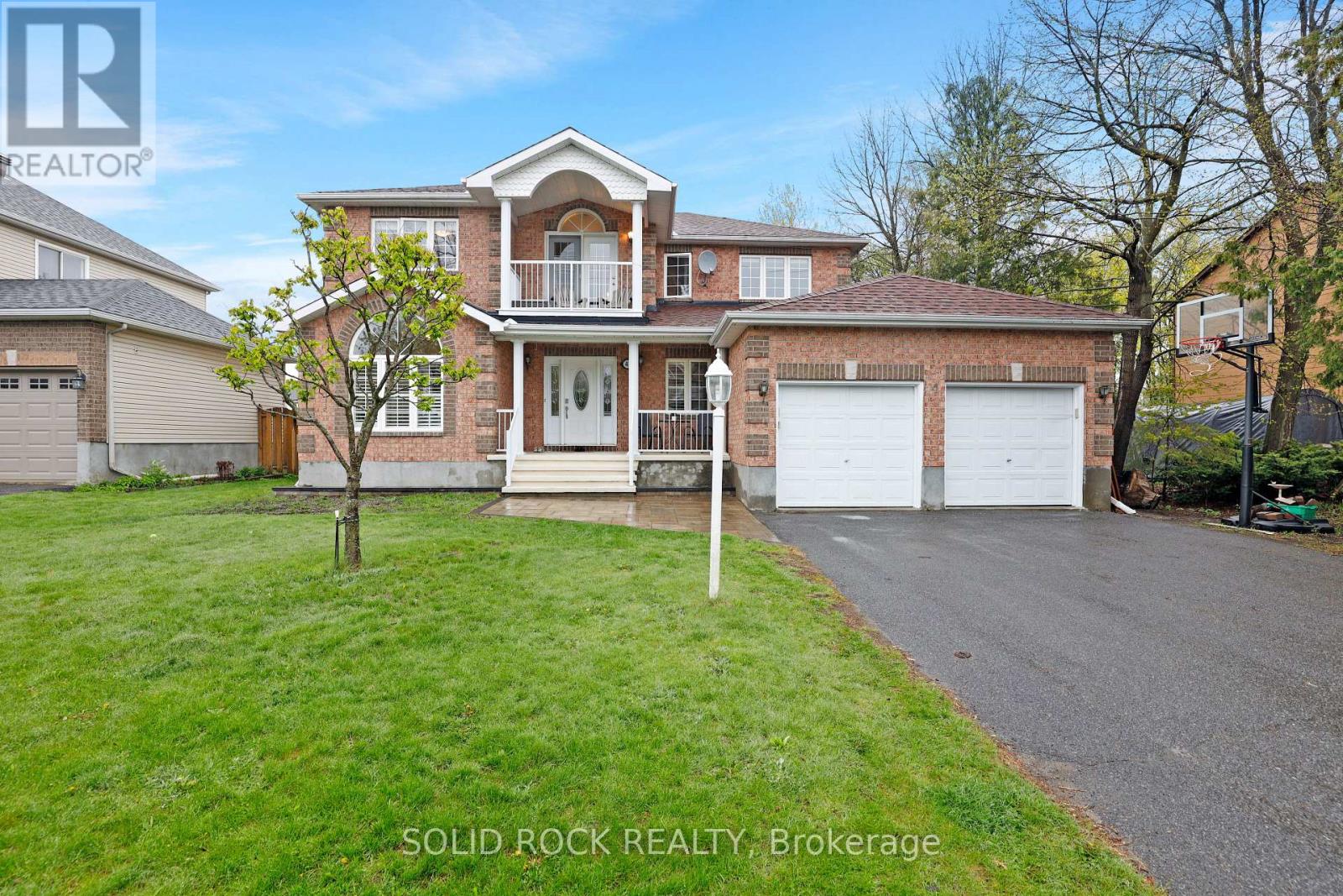 45 BASSWOOD AVENUE, Ottawa, Ontario