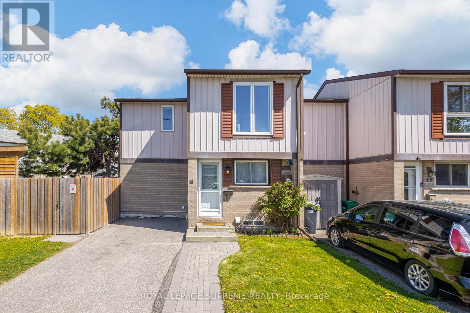 18 JULIETTE SQUARE, Brampton, Ontario