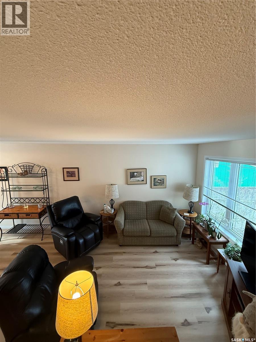 425 Y Avenue S, Saskatoon, Saskatchewan  S7M 3J8 - Photo 16 - SK035964