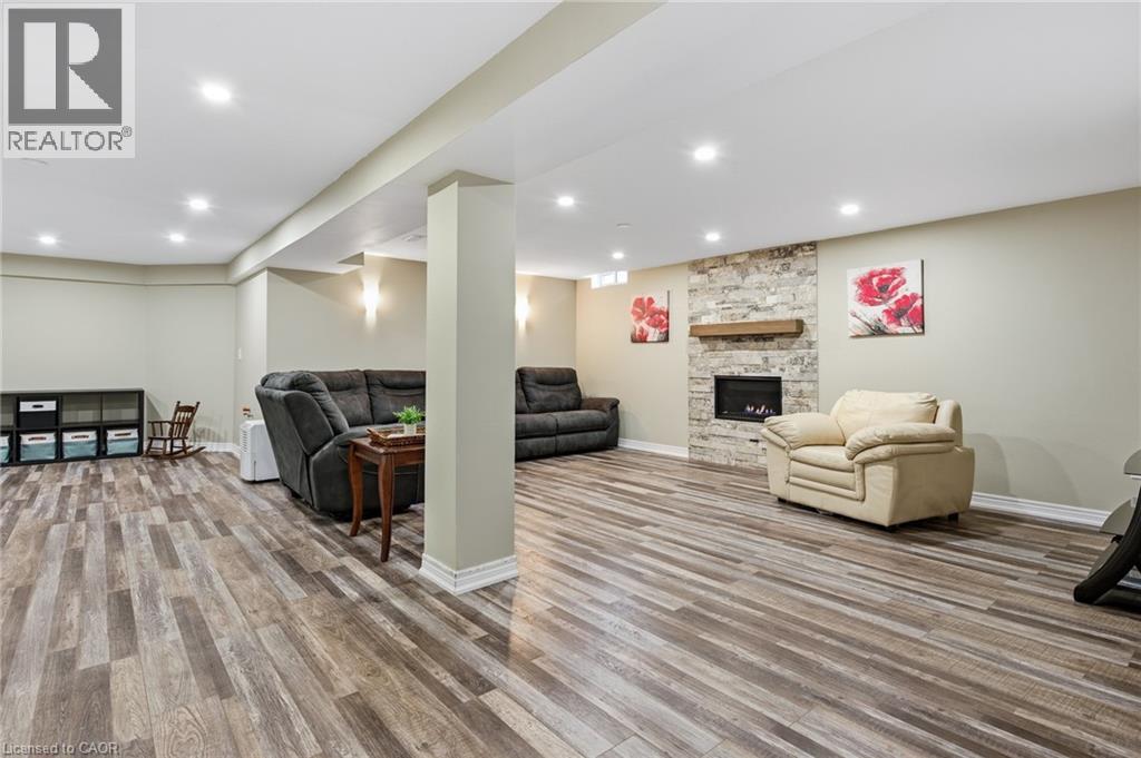 75 Handorf Drive, Cambridge, Ontario  N3C 3Y3 - Photo 32 - 40828328