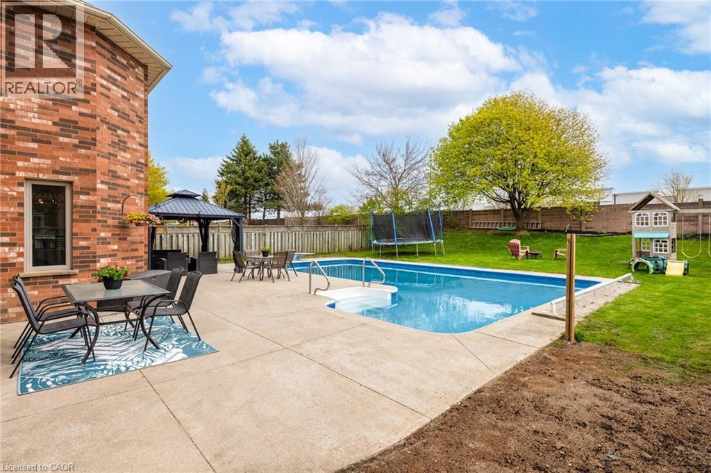 75 Handorf Drive, Cambridge, Ontario  N3C 3Y3 - Photo 40 - 40828328